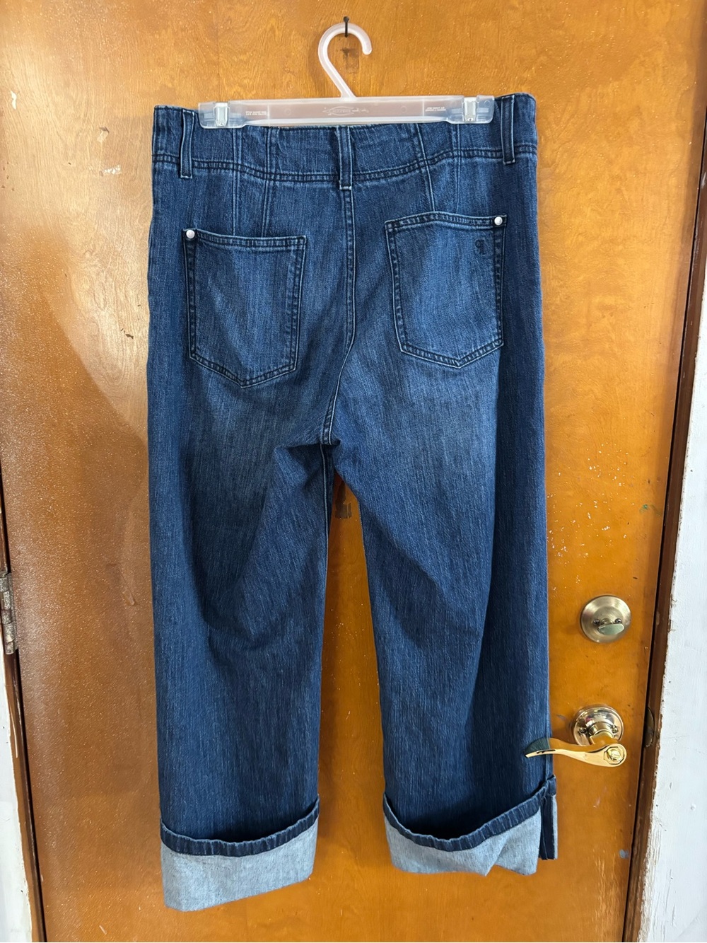 Pilcro Jeans. Size 29 - Picture 2 of 7